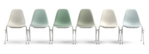 Eames Plastic Side Chair RE DSS Charles & Ray Eames
