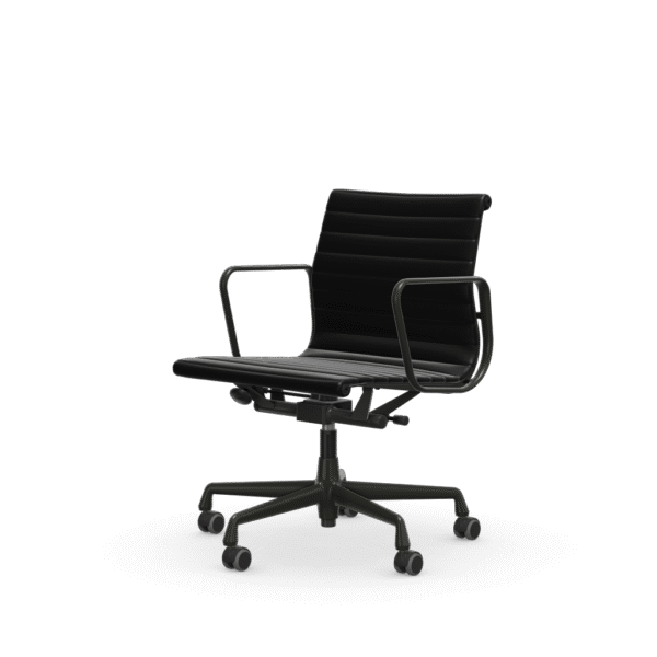 Aluminium Chairs EA 117/118/119 – Work